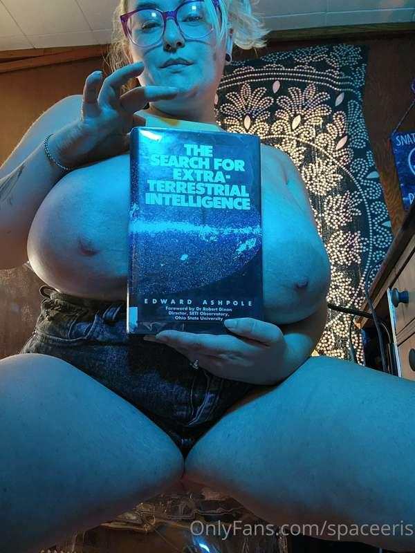 Go follow my Free Onlyfans @conspiratitty 

👽 For Nerds and ..