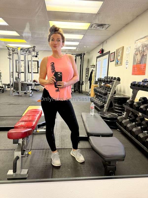 Only had to share the gym with one person this morning, deci..