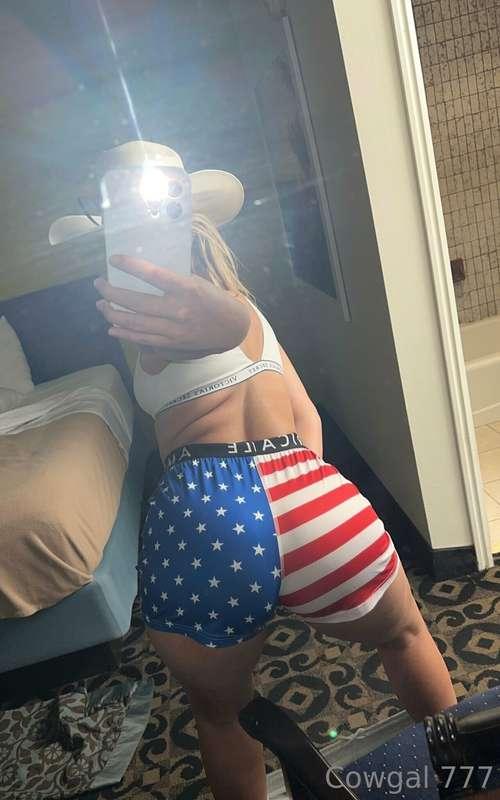 ❤️🤍💙