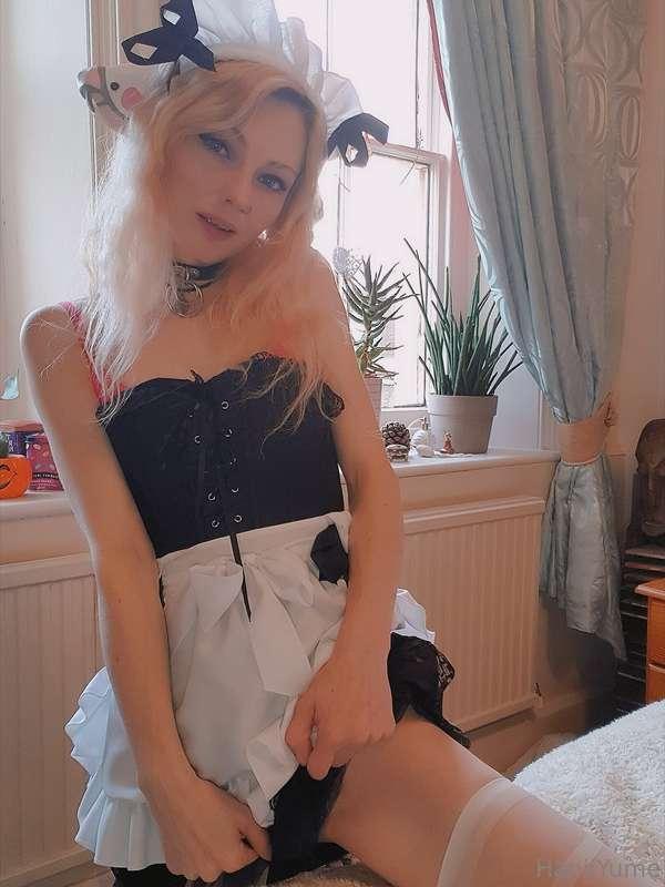 Just a Horny Maid Chii 🤭💋💗