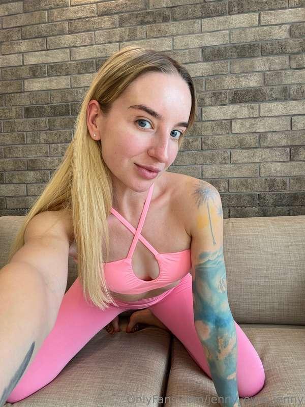 Welcome to Jenny's yoga class 💕 