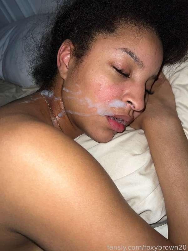 No matter If I’m sleep or not my roommate going wake me up with cum on my face 😩