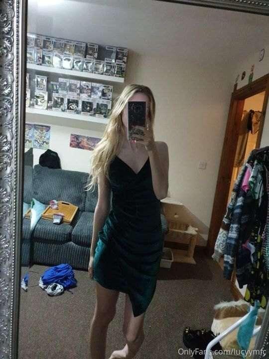 New dress for the sex worker Christmas Dinner, will take mor..