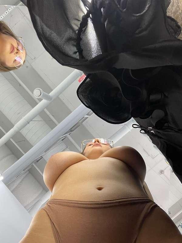klara_si_ image #2