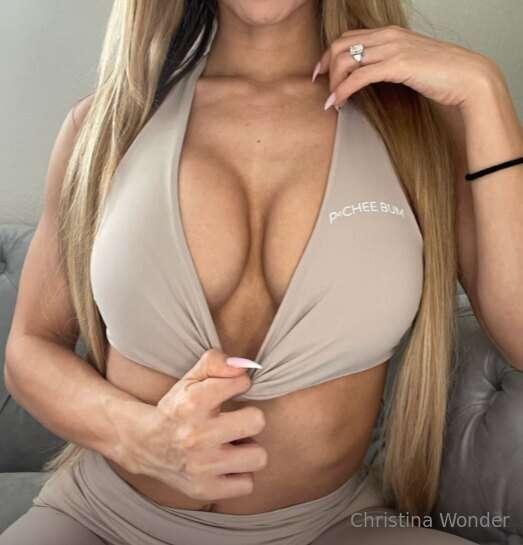 Make me yours 🤤 I'm dying to play with you today!