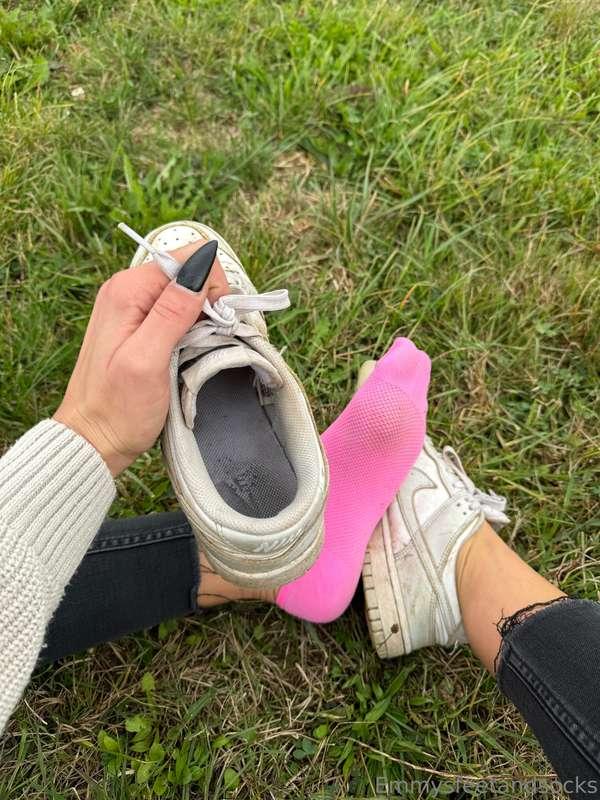 emmyfeetandsocks image #1