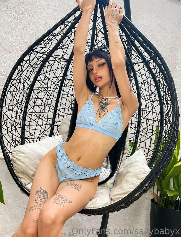 Buenos días amor ❤, hoy me apetece divertirme...¿y a ti?
.....