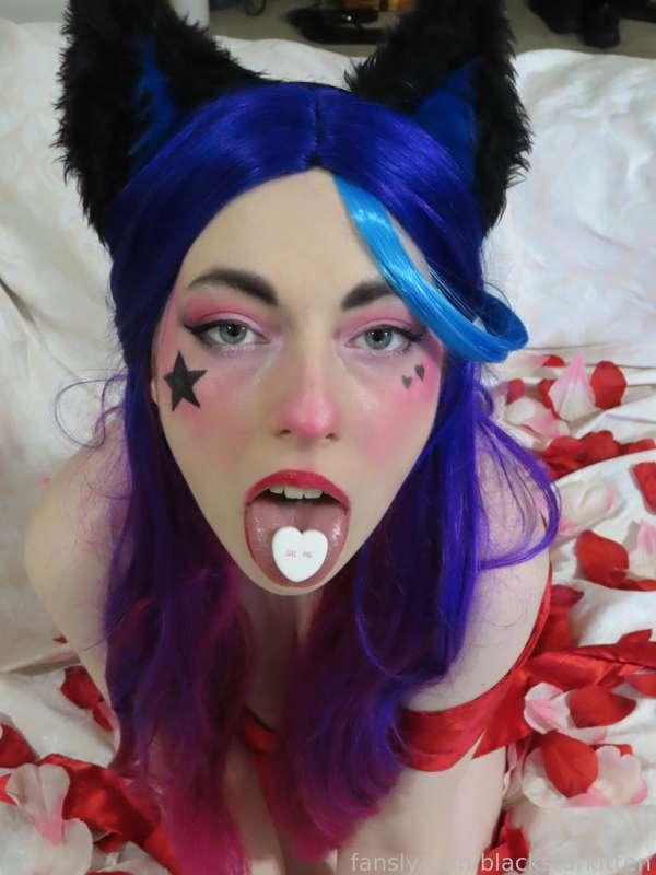 blackstarkitten image #14