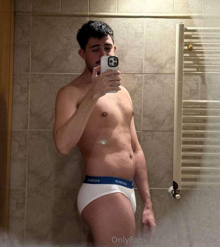 FREE ✨ @tomiwildVIP 🔥 @tomiwildvip🍆 Big uncut 🍑 Juicy ass 😈 ..