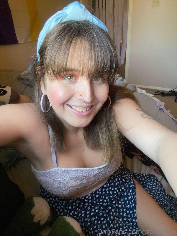 Just a couple cute but simple pics today to celebrate my 5 y..