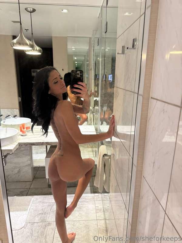 I'm naked in your hotel bathroom, are you going to watch me ..
