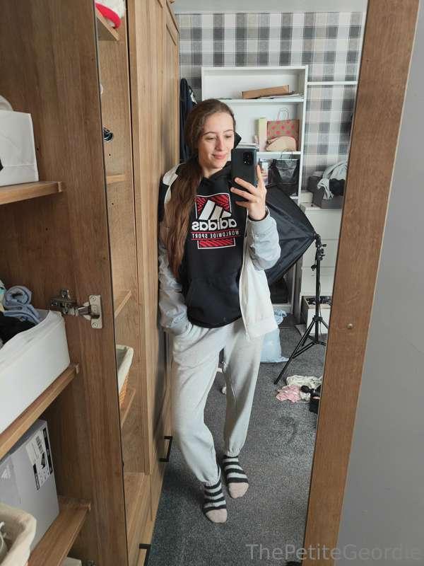 Do you like my 'style'? 

**I dress for comfort tbh! Not bot..