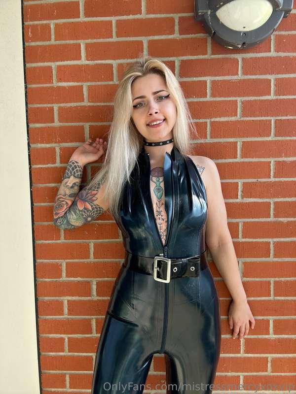 mistressmercyxoxvip image #2