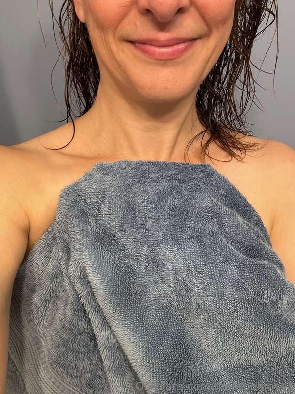 Good morning! Happy Monday! All cleaned up after a weekend o..