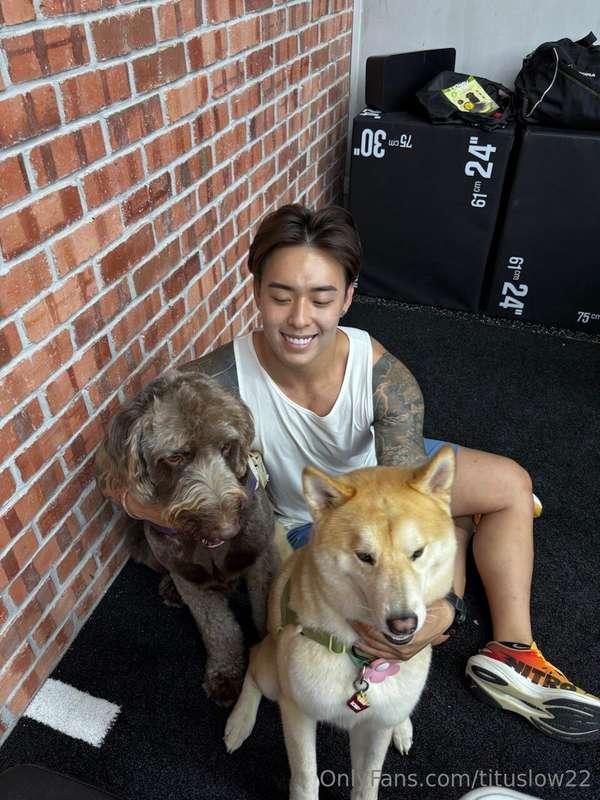 Look how cute they are 🥰They say people who have pets are ve..