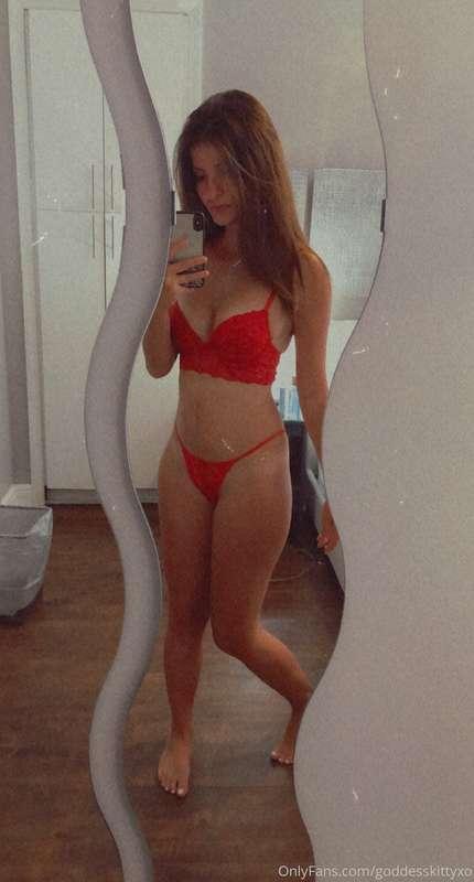 Its getting cold in south beach but im feeling hot! Who want..