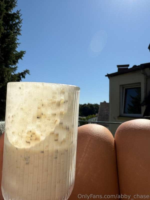 🥣 Here is my favorite recipe for an oat drink — healthy, del..