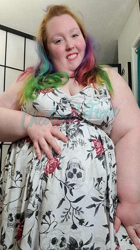 I love this dress. What do you think of it, Sir? @chestnut_f..