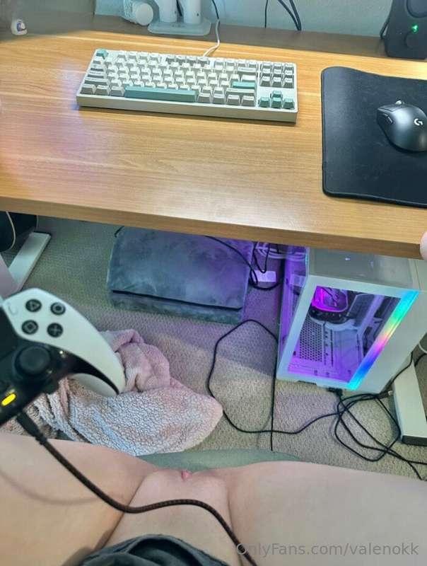 Vienes a jugar conmigo??