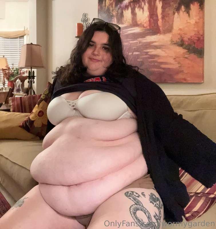 I really am all belly huh? 🥰