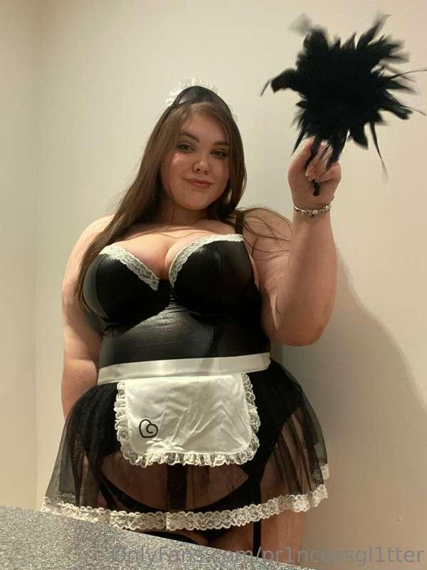 Your maid just wants to seduce you 💋