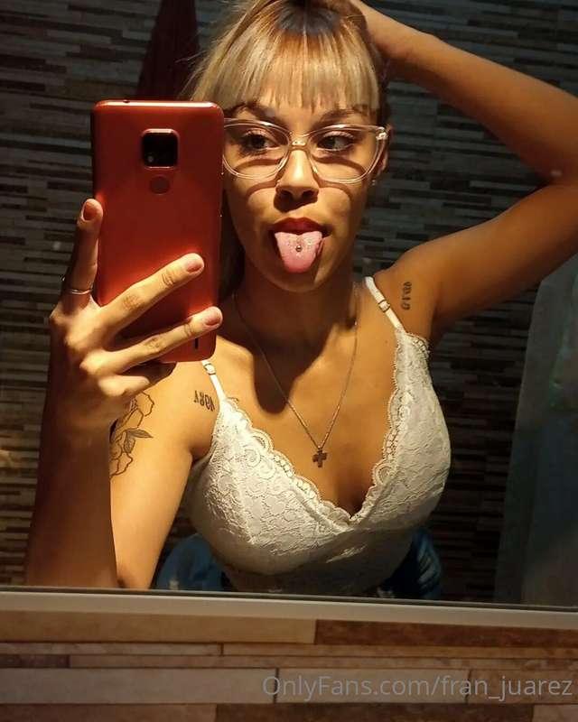 😈🖤👅