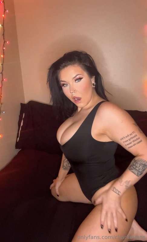 my new year’s resolution is to get even naughtier with you 😈