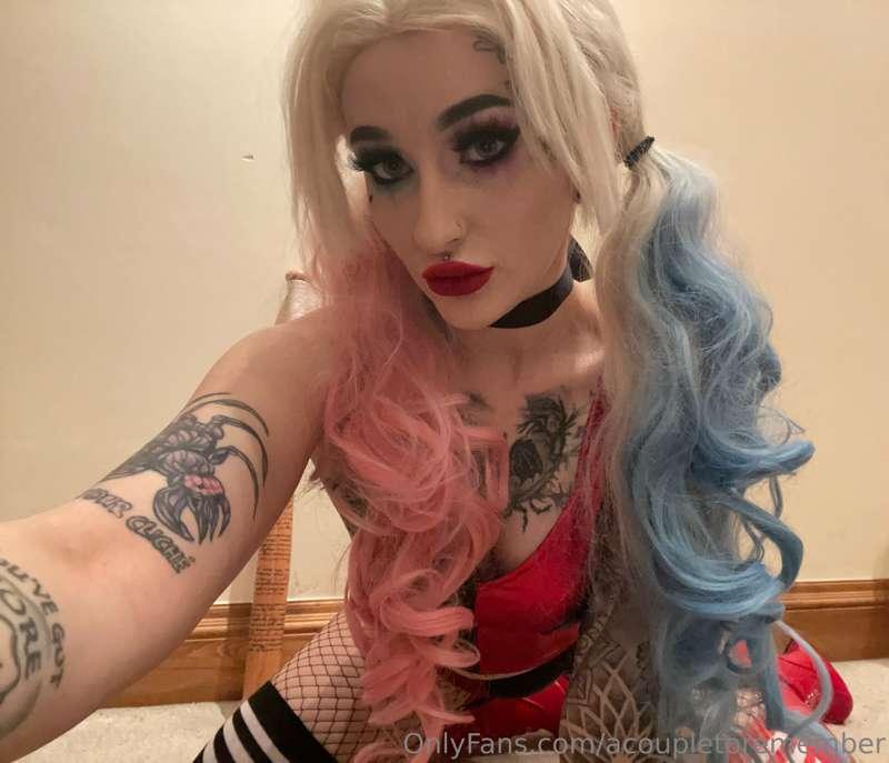 I’ll get around to doing some updated HQ nudes/lewds, videos..