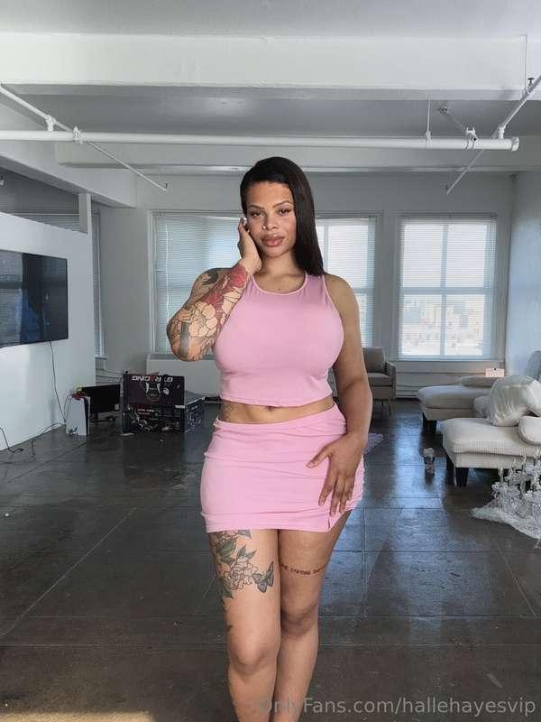 Pink looks good on me🩷
