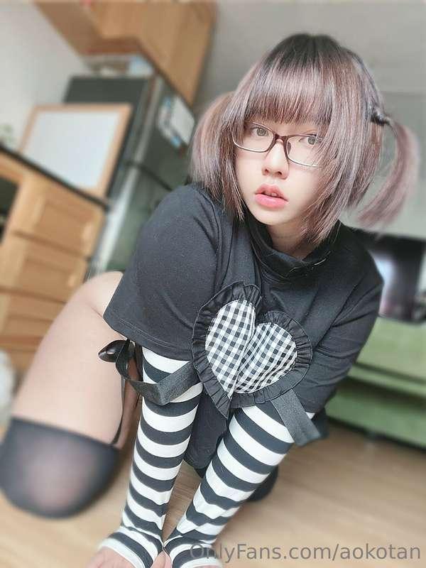 Crazy unstable women give the best head. Come in my DMs and ..