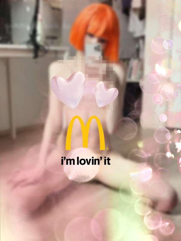 McDonald’s Mom 🍟🍔 from japanese advertisment decided to take..