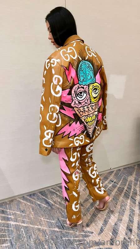 I just wrapped up walking in a fashion show this weekend in ..