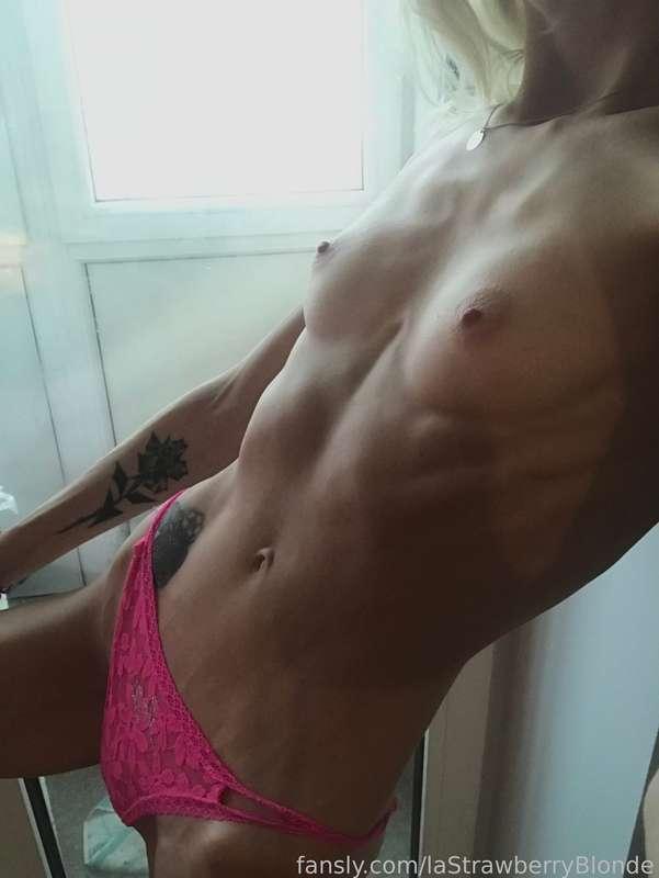 lastrawberryblonde image #3