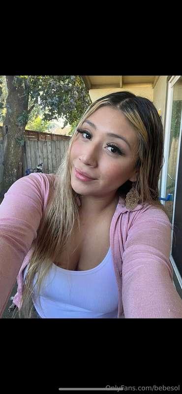 Super hornyyy. Let’s chat and cum together