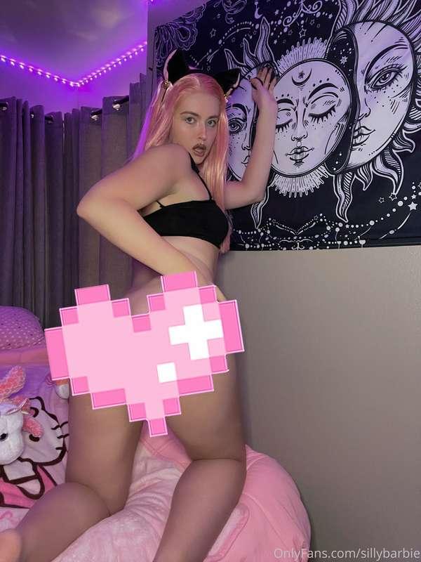 tap to undress me daddy 🥺