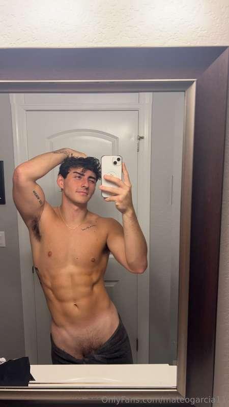 ug should sub to my hot friend masondom... he's a 19 yo dl f..