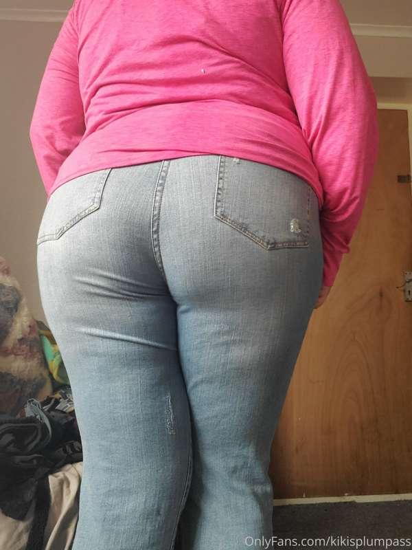 kikisplumpass image #0