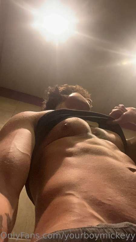 yourboymickeyy main image