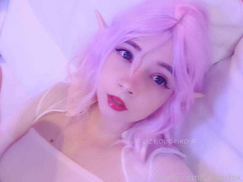 Good evening 💕 I made a quick set because i didnt want to leave you alone. 
I really wanted to wait for the new hair color tomorrow but i just felt bad for not posting.  So i made a quick set :3 but actually i think it has some really good shots :p 🔥💕 cant wait to share more with you! So there will be a new set tomorrow, i dont know what kind of extra content i should do with it mmmm. I will think about it. Any ideas?:3