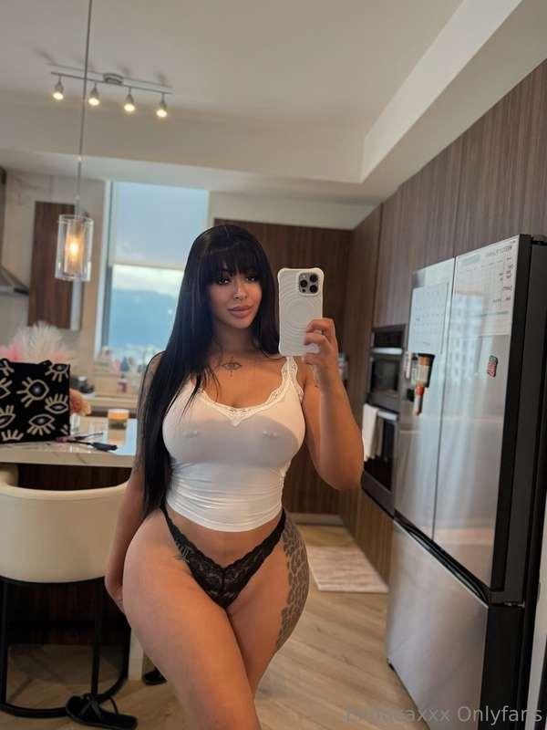 If I walked into your kitchen looking like this… would you e..