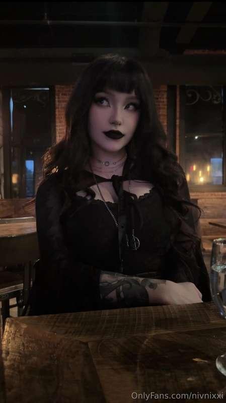 POV you date a vampire<3 who wants to buy me a drink btw? :)..