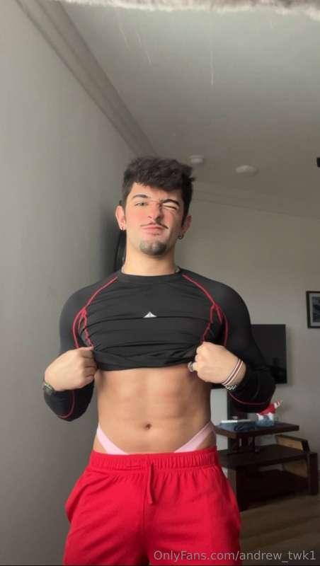 Who says guys can't be cute ? 🥰
