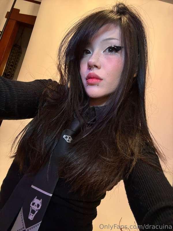 care to say hi? :> 