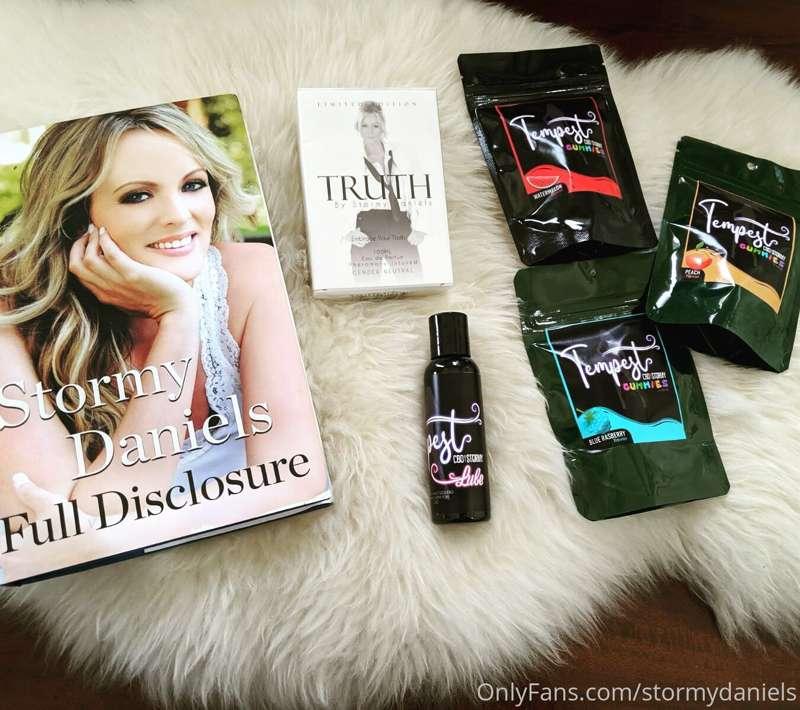 Perfect holiday gifts!! All items are autographed and prices..