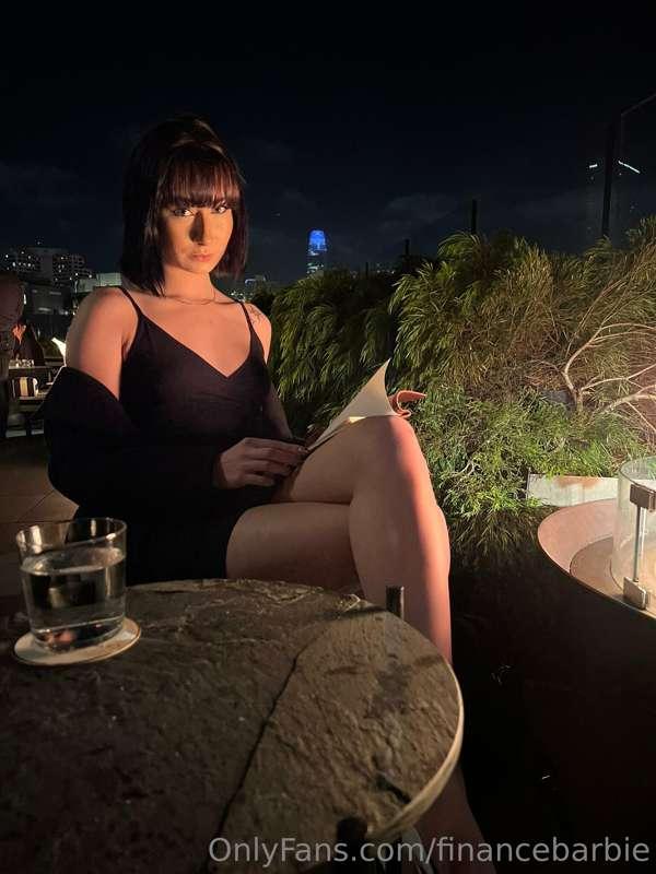 Nothing better than a financial district rooftop dinner❤️‍🔥