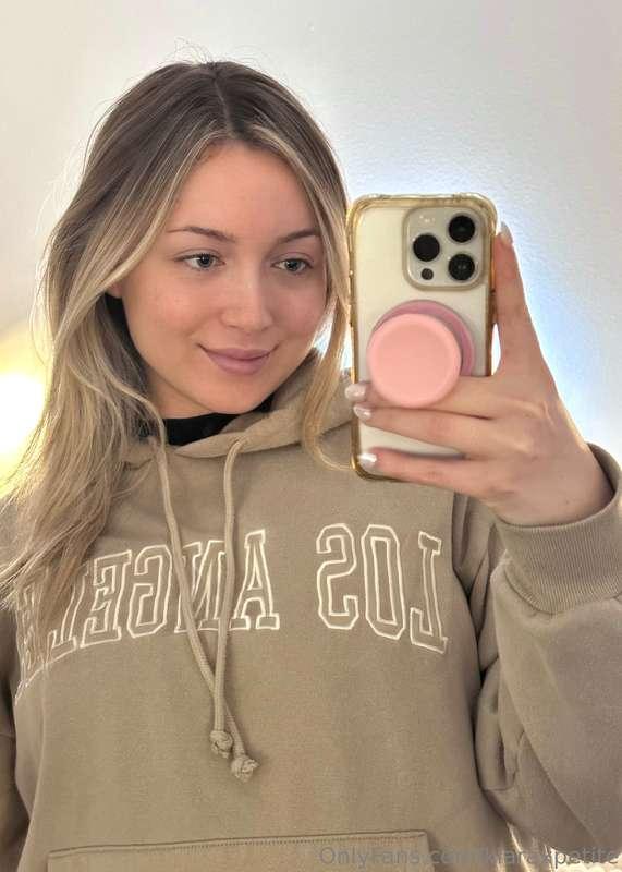 No makeup 🙆🏼‍♀️ I wanted to repost to take a picture just fo..