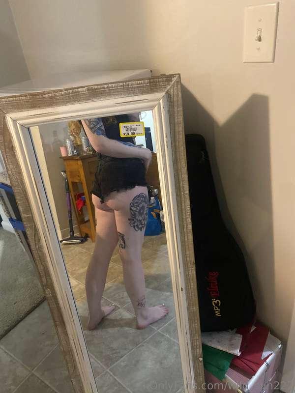 Love these little shorts😍❤️‍🔥