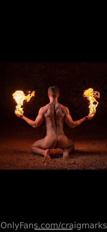 Who said don't play with fire?🔥