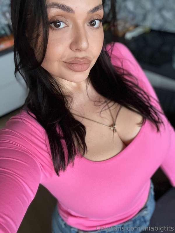 Today I’m in pink 😅