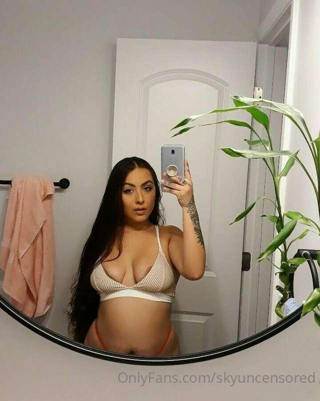 Are you subscribed to your favorite milf's VIP Onlyfans?? @m..